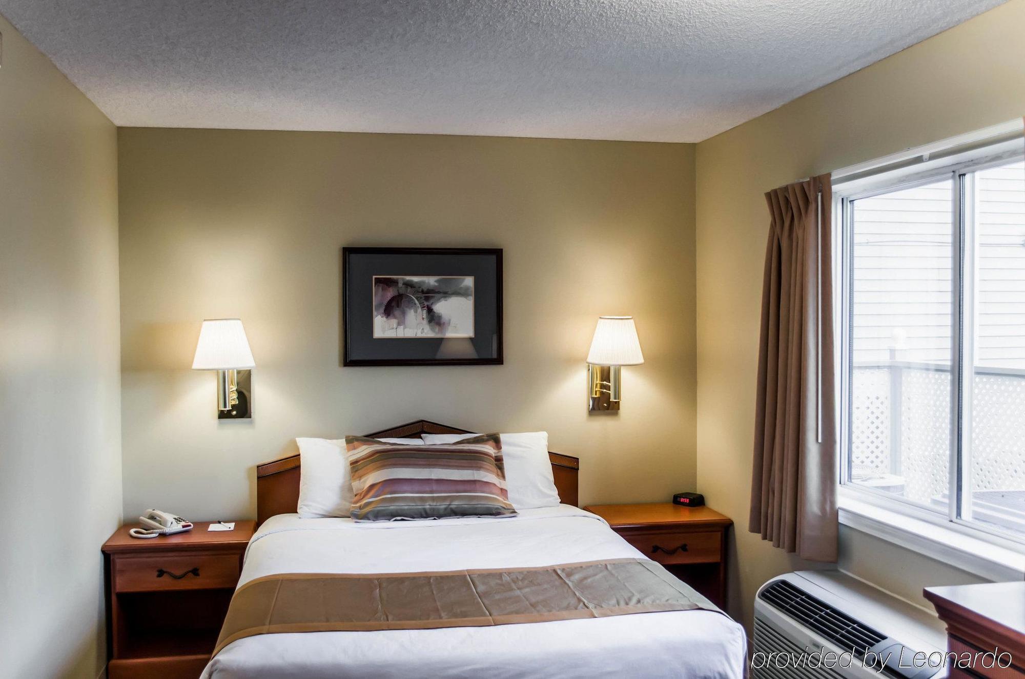 Suburban Extended Stay Hotel Naval Base Area Warrington Экстерьер фото