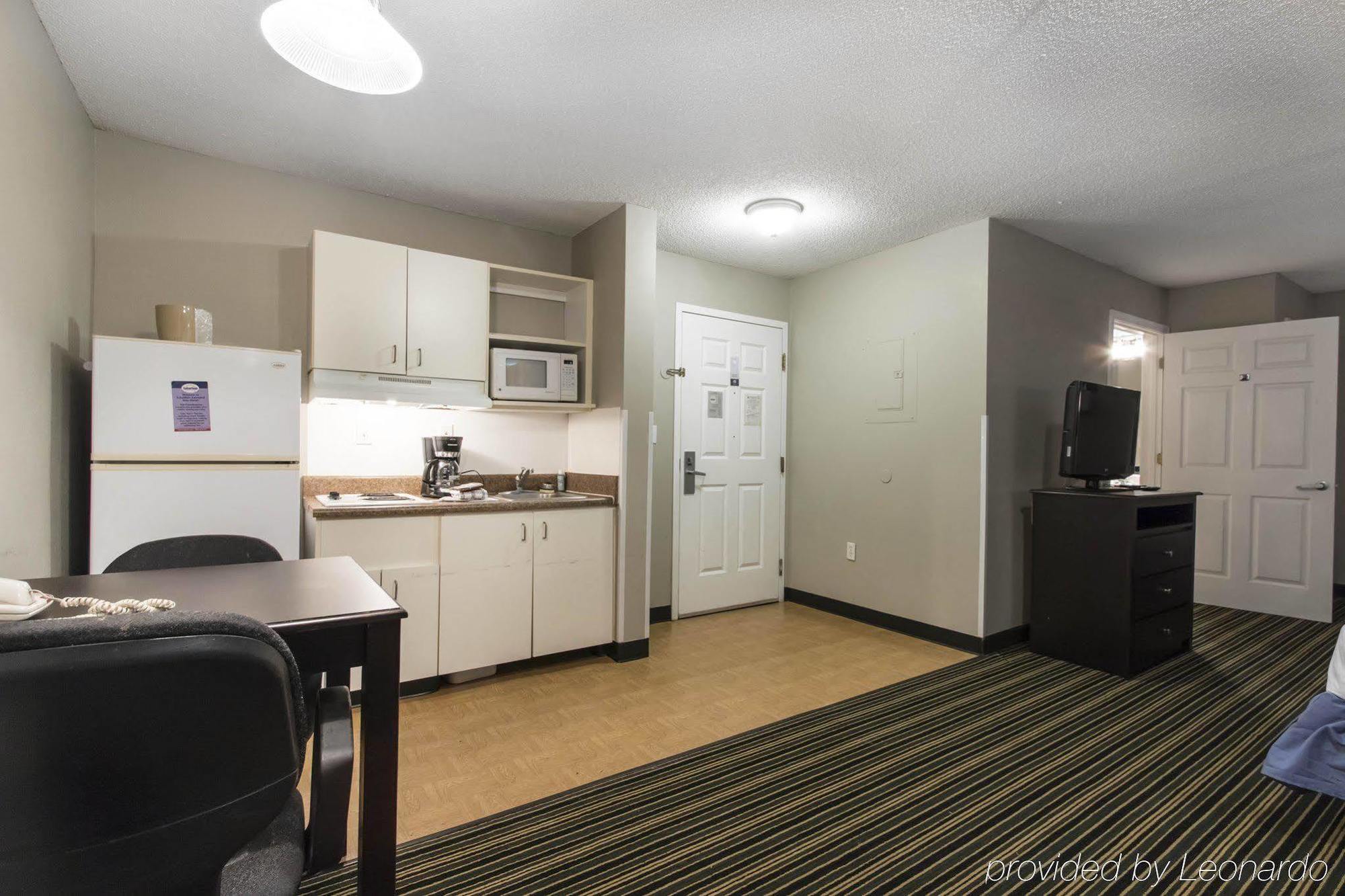Suburban Extended Stay Hotel Naval Base Area Warrington Экстерьер фото